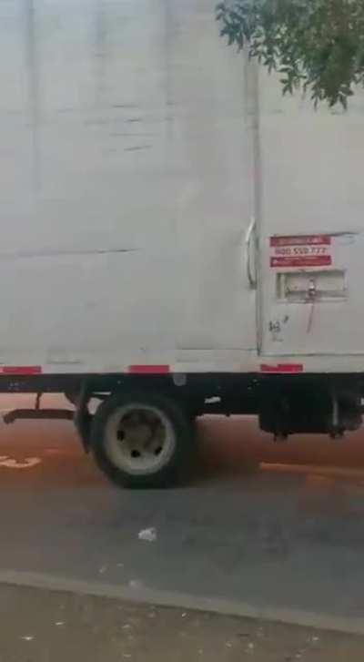 Somewhere in Peru, a driver is angry