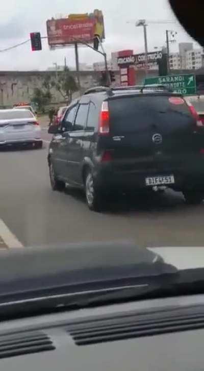 Choque chegou e mandou dois vagabundos pro colo do satanás