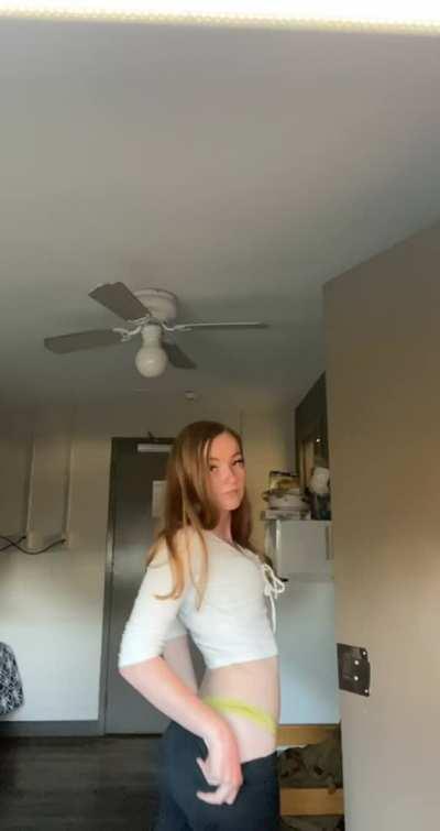 Just turned 18! I tried my first dick literally a week ago But like I need experience! Cum watch me adventure in the comments, and I'm open to customs if you'd like to make me do something