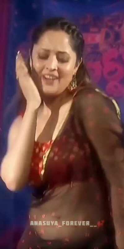 Anasuya sexy moves