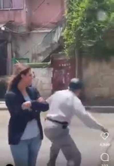 Haj Nabeel: 1. Zionist: 0. This is Haj nabeel al-kurd, one of the people that are threatened to be evicted in Sheikh Al-Jarrah, scaring an Israeli guy who's probably stronger than him lol