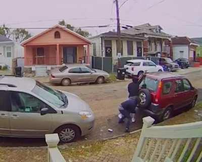 Just an every day shootout in the hood