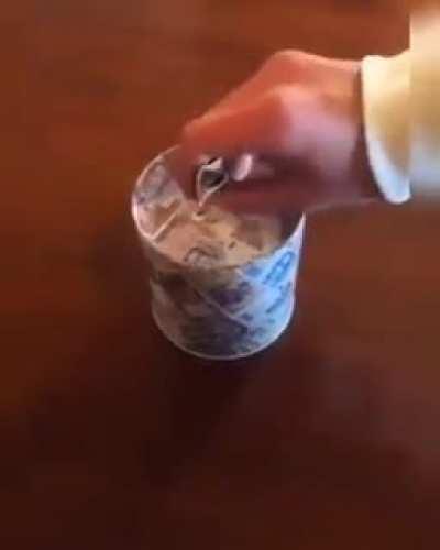 La inflación explicada en este simple video.