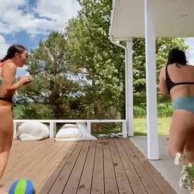 HMC when i try to bounce this ball