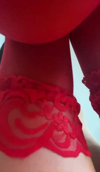 a naughty little transition to make ur day better