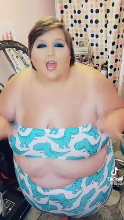 Bassboosted belly slap