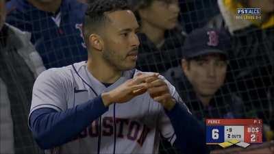 [Highlight] [Highlight] Michael Brantley clears the bases with a first-pitch double to blow it open in the 9th