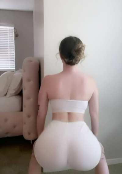 Shake that shit like jelly