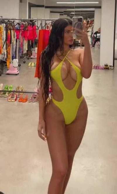 Kylie Jenner looking sexy as usual