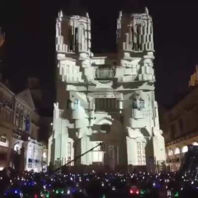 Spotlight projection mapping on a church in Bucharest.