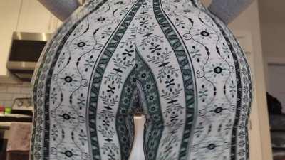 Any ass eaters up in here?👀