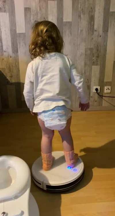 Finally figured out why the vacuum is always dead….