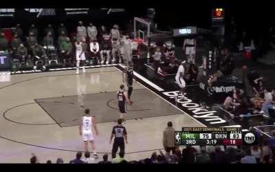 [Highlight] Nicholas “Mutumbo” Claxton showing off his defense with a Block