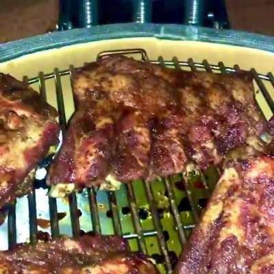 🔥a little bit of pork ribs 🔥 giusto qualche costina di maiale 🔥