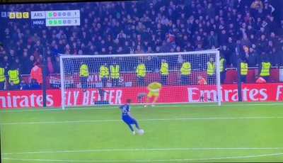 Masterclass on how not to save penalties