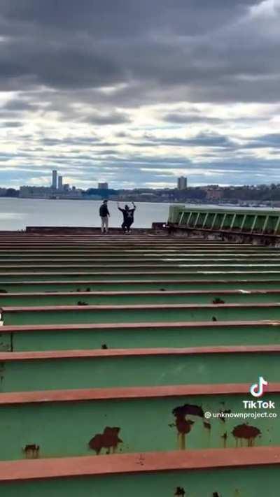 The risk vs reward tho 😰