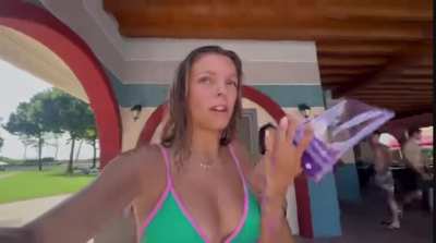 Le loro bombe al rallentatore sono illegali💦💦🤤