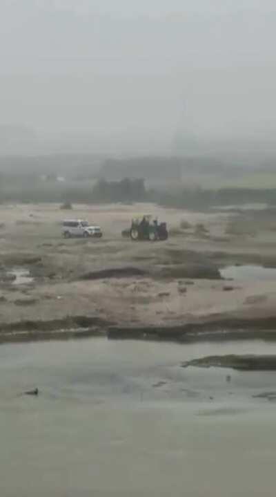 Outrunning the cops in a friggin tractor