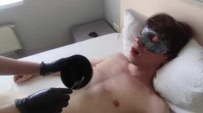 she makes him eat his own cum - DirtyMolly23 PH