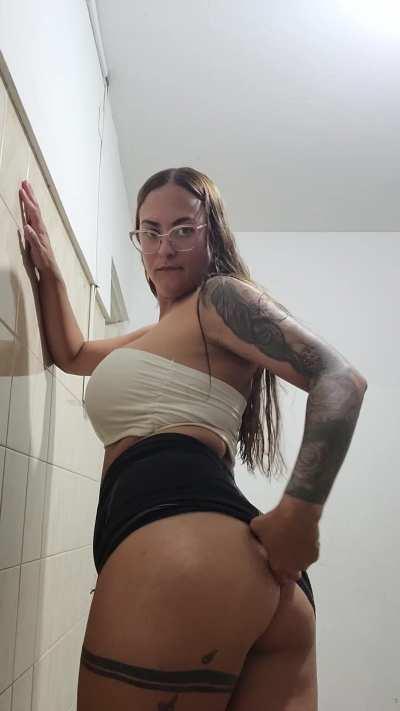 daddy put your ear to the screen, this is yours