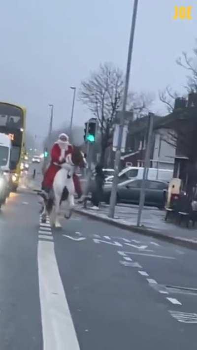 I made a list of all of the Irish classes starting in Dublin or online in the near future