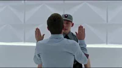 People in this sub trying to hide the Meta in their Gifs like