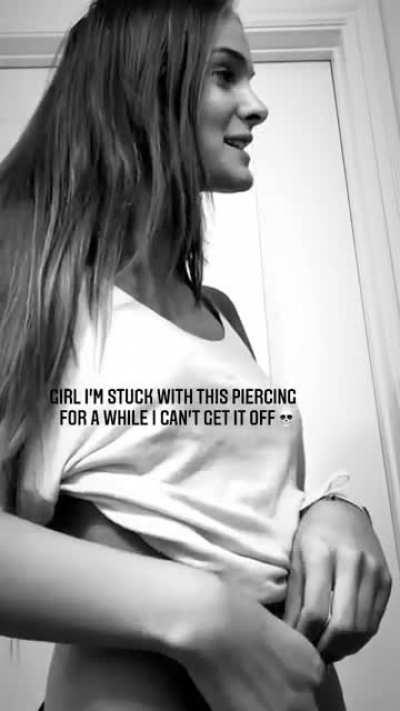 God I love her tummy.