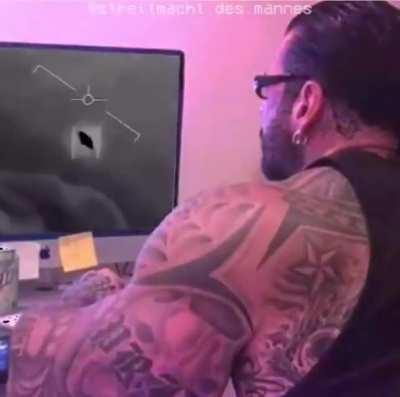 Schizo lifter gymcel group?