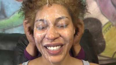 Mother supporting daughter on her porn career