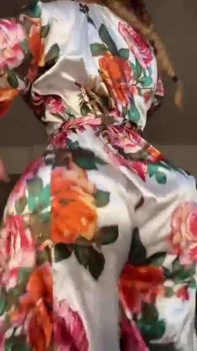 Bambi (@redheadsweetheart_)