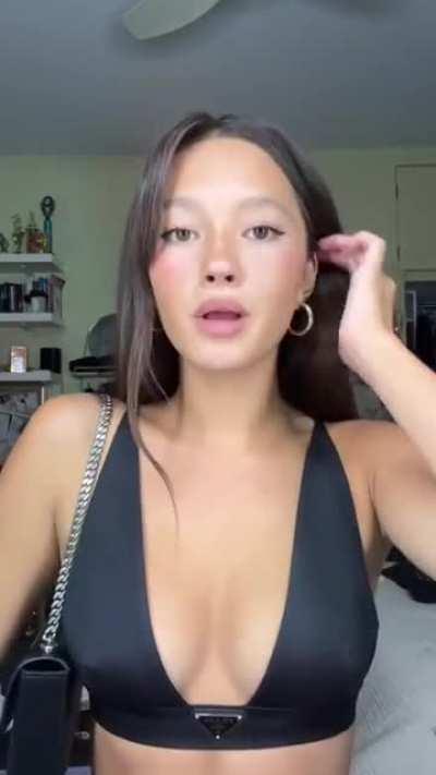 Lily Chee is so fine