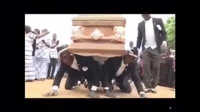 Baby says Goodbye. Original video found on r/kidsfallingdown