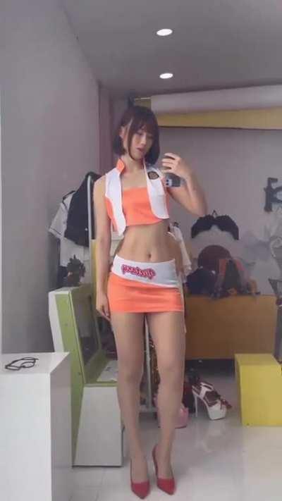 Pretty legs and tight waist