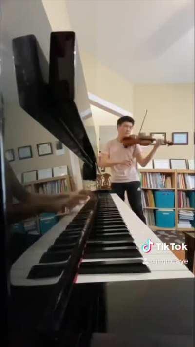 Nothing to see here, keep scrolling...