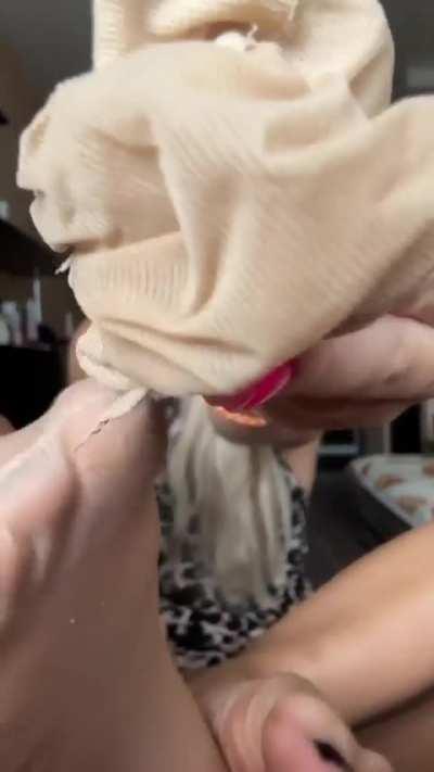 Been in these socks for the whole day 👀 Who wants a sniff? 😏