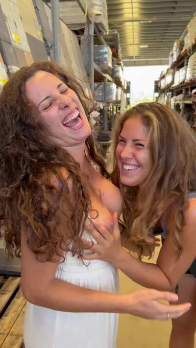 She loves to motorboat those big italian titties!