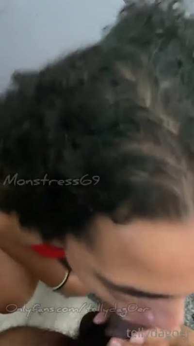 Bih suck this pickle 🥒