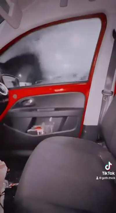 this went viral on TikTok... I wonder why 👀