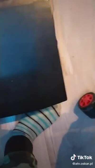 that's why I don't go on tiktok because children don't respect what they have