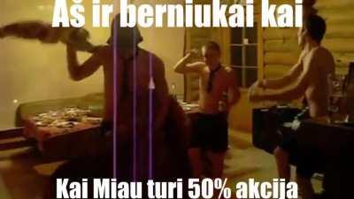 va cia kaip sakoma paangliski ytra 