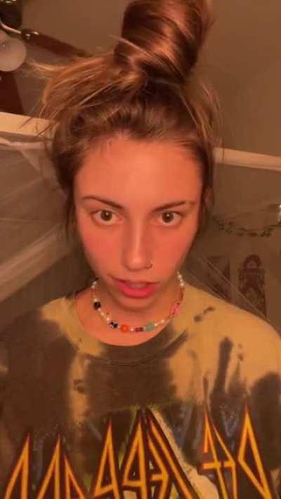 Thanx for legs I guess,she thinks she funny