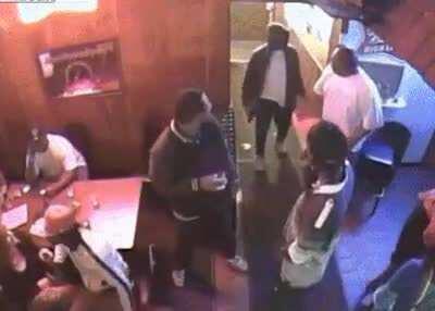 Bouncer fights off gunman and prevents tragedy