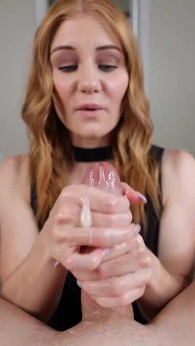 Another night of gooning because I can't keep my hands off my hard, throbbing cock for porn