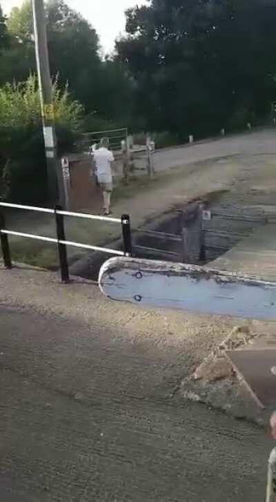 Peer pressure vs precise physics calculations.