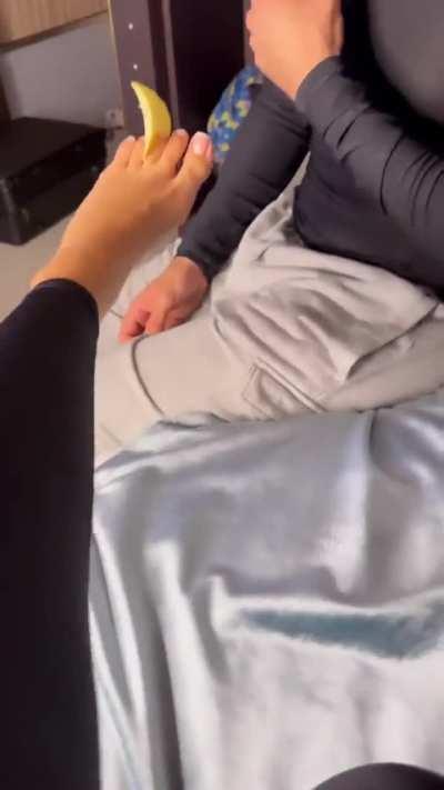 I bet that Pringle tastes good ;) 