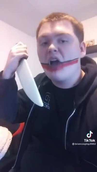 He has a knife and some makeup, oh no everybody watch out