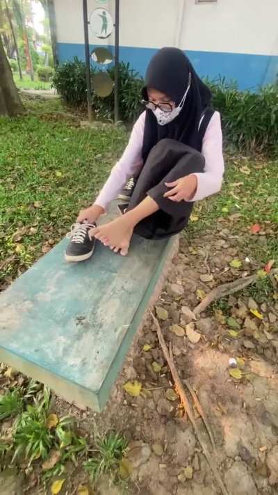 Indonsian hijabi soles