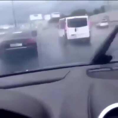 omw to riot HQ to give my hole to whoever made the bad bitch Waxahar chroma and saved this stupid insect skin-line