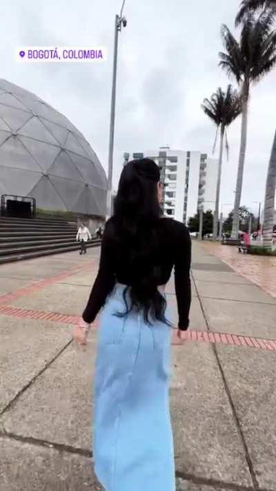 Kimberly Loaiza en Colombia ❤️