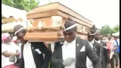 Atago slays. Poor Uzuki-chan.